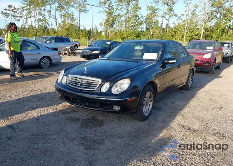 2004 Mercedes-Benz E 320 z USA, uszkodzony, nr VIN WDBUF65JX4A480633